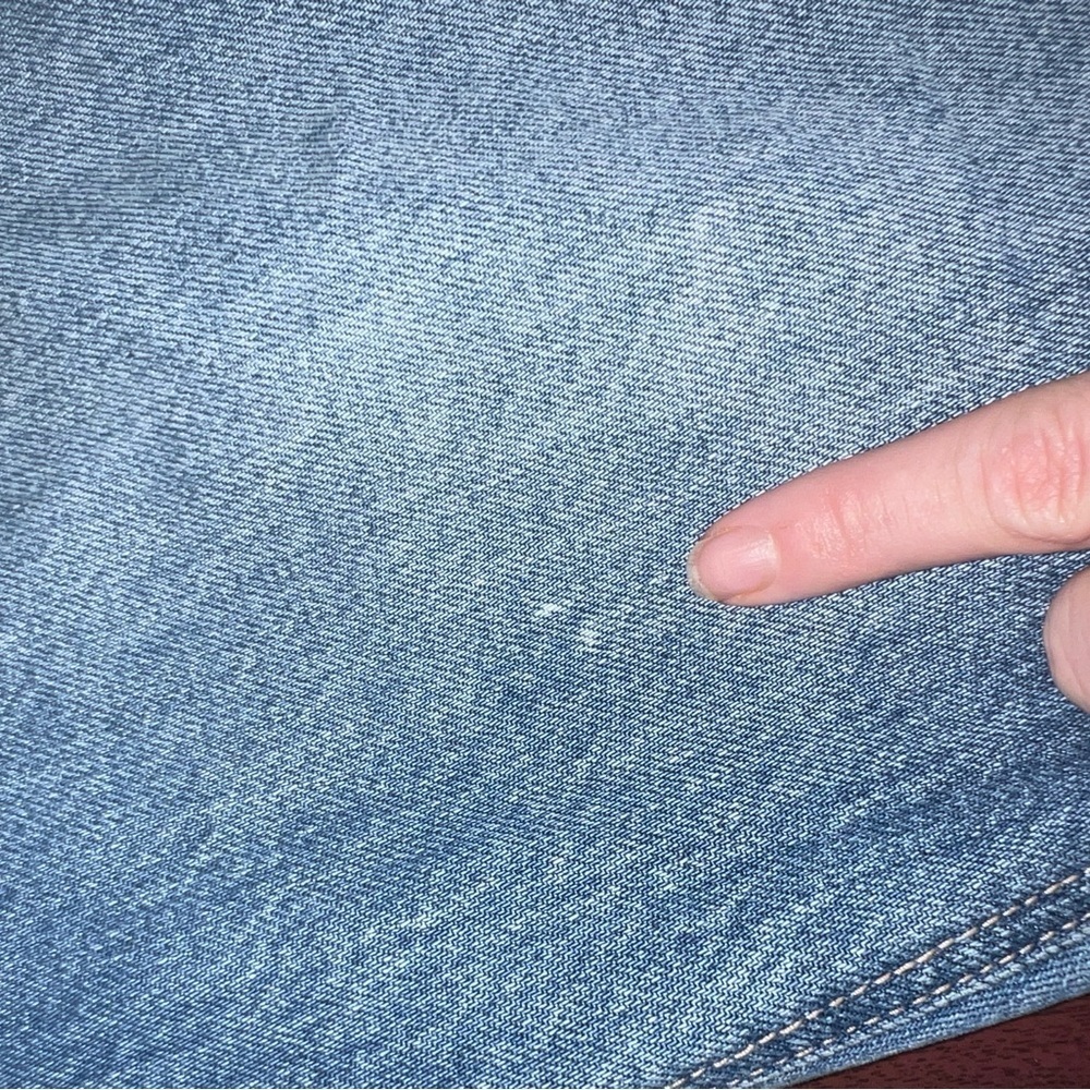 American Eagle Outfitters Classic Blue Denim Mom Jean - Picture 6 of 8
